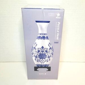 Pintoo Unique Puzzle Vase with Elegant Indigo Age Design NWT